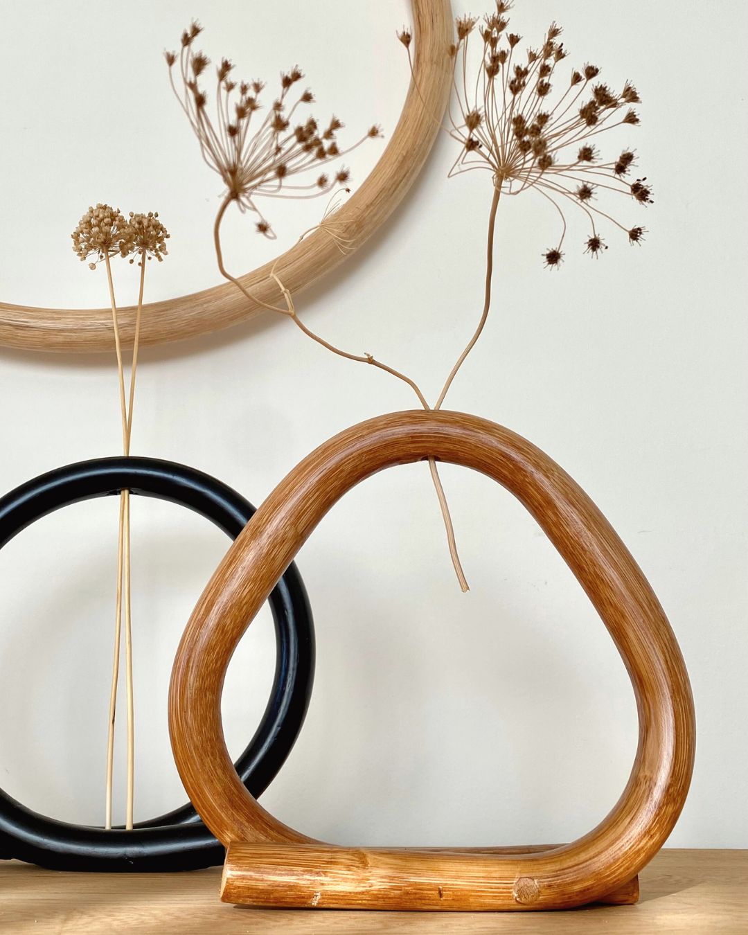 Rattan delta vase - Oak color