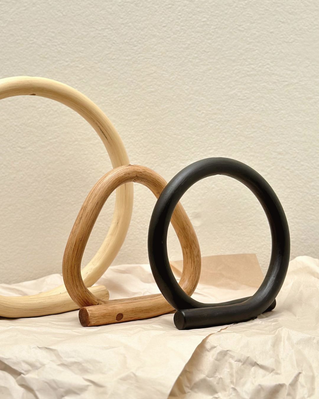 Rattan delta vase - Oak color